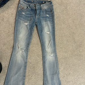Miss Me Sz 27 distressed bootcut denim jeans. Inseam 31.5”,